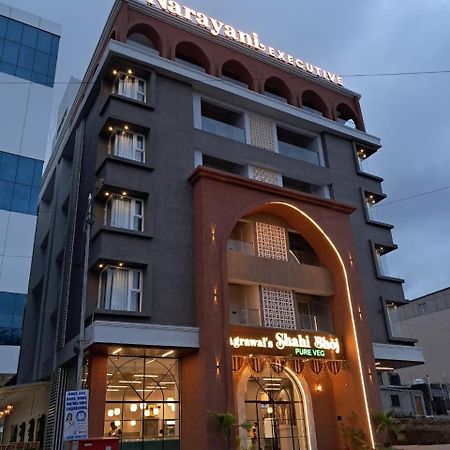 Отель Narayani Executive Tuljapur Экстерьер фото